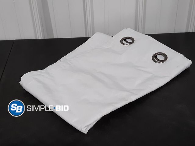 Lot 58-29212 - SUN ZERO lichtenberg one panel 50" x 84" Curtain panel - unused - out of package