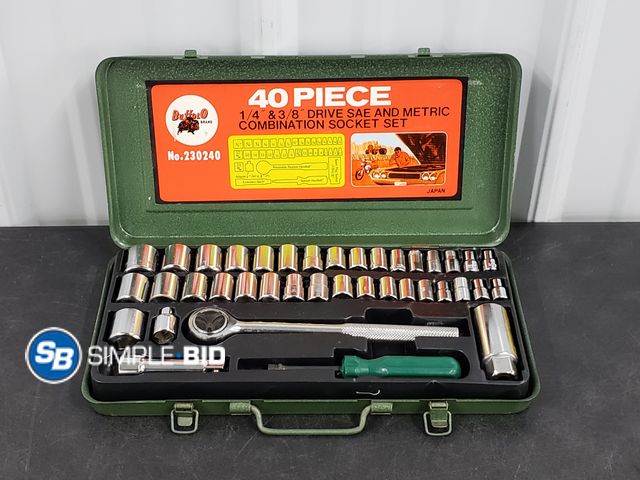 Lot 58-53186 - Buffalo Brand 40 Piece 1/4" &amp; 3/8" Drive SAE and Metric Combination Socket Set