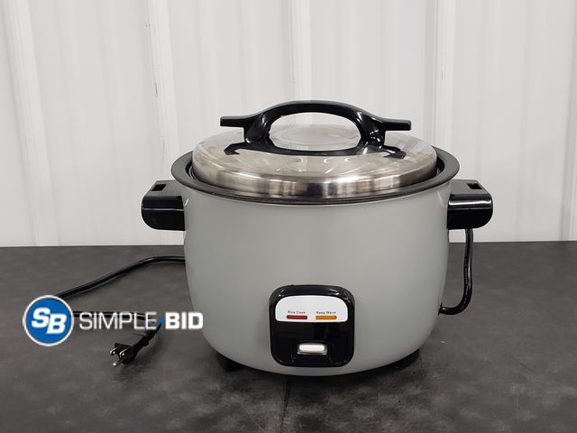 Lot 58-59578 - Electric Rice Cooker - Light Use