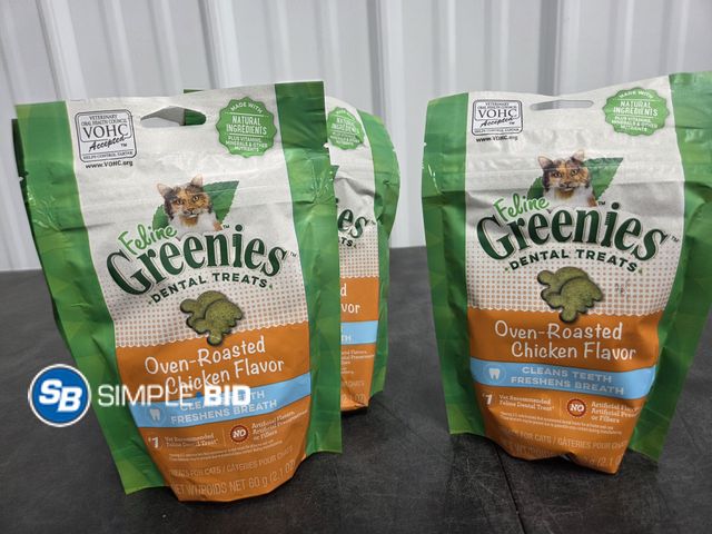 Lot 58-69675 - Lot of (4) Feline GREENIES Dental Treats - Oven Roasted Chicken Flavor 2.1 oz - unopened - expired