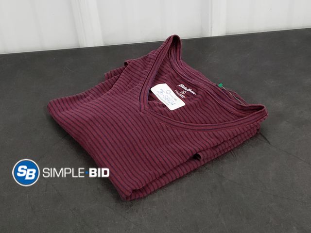 Lot 58-58424 - Eddie Bauer Women's Striped Top - Size XL - Light Use