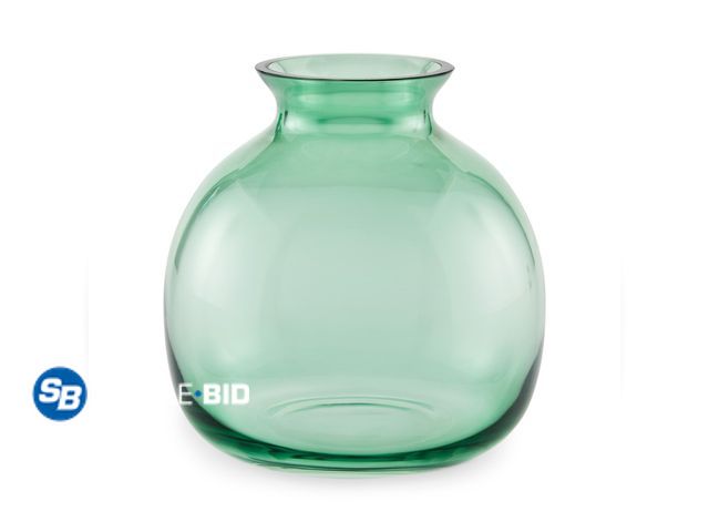 Lot 58-36248 - New Mainstays by Becky G. &amp; Alejandra 6" Indoor Green Glass Vase