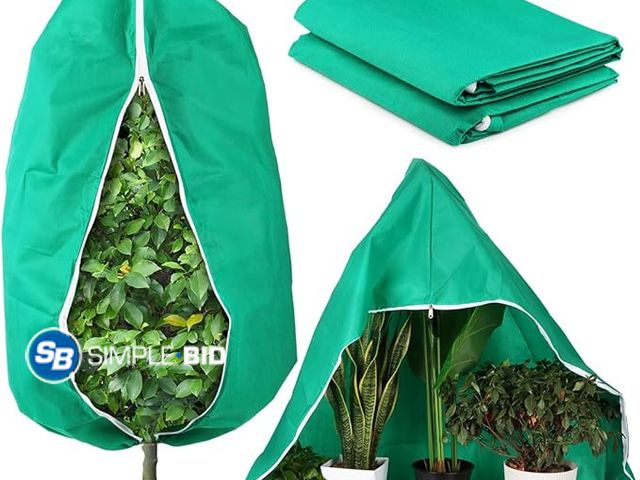 Lot 58-17739 - New Plant Protectors from Animals, 4-Pack Plant Covers Freeze Protection, Frost Covers with Zipper D...