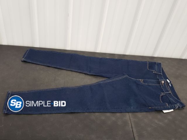 Lot 58-77600 - Old Navy Super Skinny Mid Rise Women's Jeans - Size 12 New