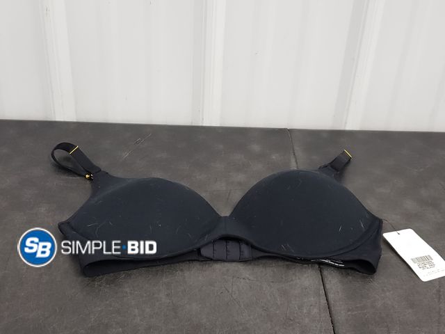 Lot 58-77582 - Lively Women's Black Bra - Size 36D