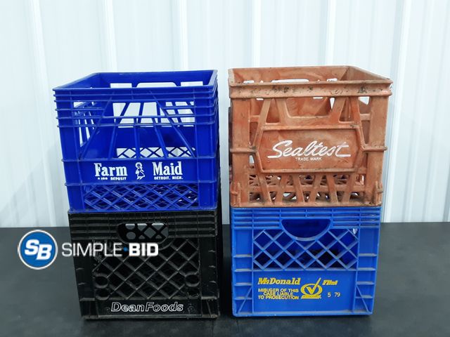 Lot 58-33352 - Lot of (4) Heavy Duty Plastic Milk Crates