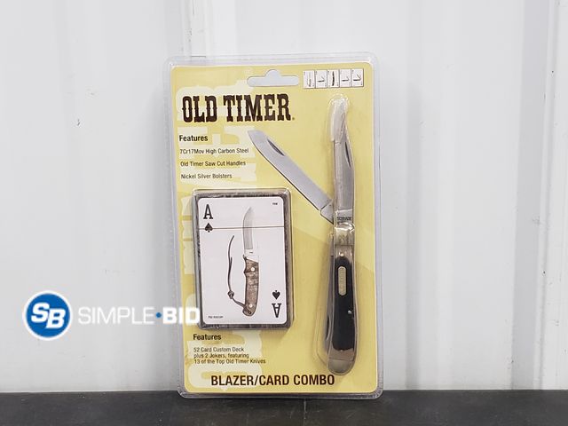 Lot 58-67497 - New Old Timer Blazer/Card Combo - Knife and Playing Card Set