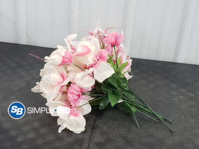 Lot 58-75761 - Lot of (6) Bunches of Artificial Magnolia Flowers