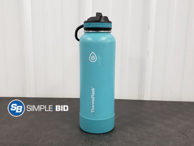 Lot 58-51003 - ThermoFlask 32oz Bottle  - Light use