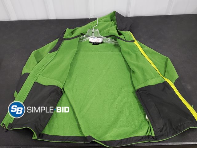 Lot 58-41249 - BOYS! Free Country Jacket - SIZE XL 10/12 - in good condition