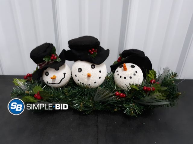 Lot 58-80049 - Snowman Trio Centerpiece - Battery operated - lights up - lightly used