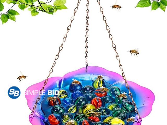 Lot 58-26288 - New Bee Feeder with Vivid Flower Design, Anti-Rust Iron Bee Watering Station for Feeding, Colorful B...