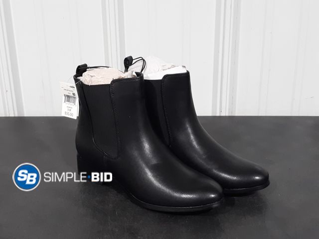 Lot 58-34806 - Massini Womens Boots Black size 9 - Appears unused