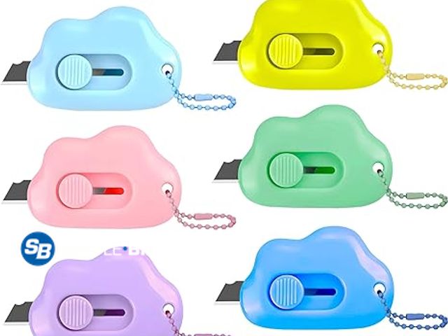 Lot 58-55866 - New Cloud Shaped Retractable Box Cutter Set - 6 Pack with Key Rings,Stainless Steel Blade,Safe &amp;...
