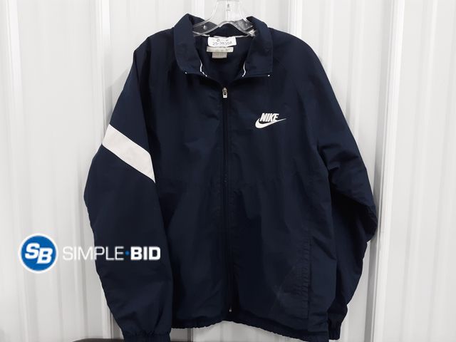 Lot 58-38358 - Adult NIKE Windbreaker jacket - SIZE L - used but in good condition