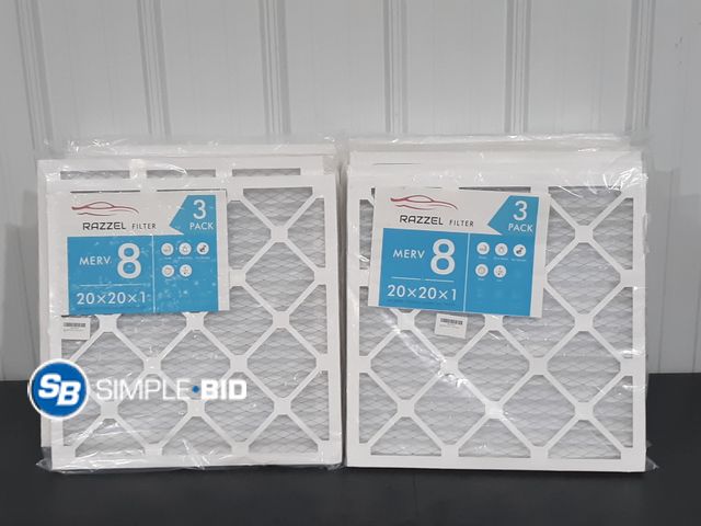 Lot 58-32811 - Lot of (24) Razzel Filters Merv 8 20 x 20 x 1 Each