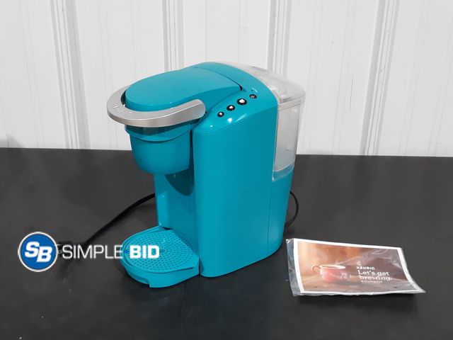 Lot 58-26410 - Keurig K Cup Coffee Maker - Used - Tested to Power on