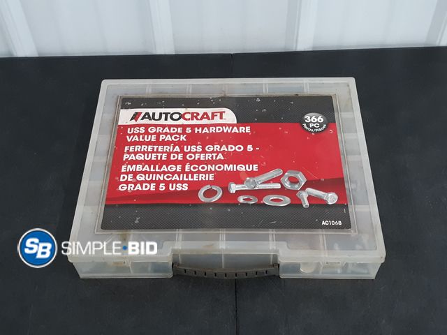 Lot 58-33690 - AutoCraft USS Grade 5 Hardware value Pack