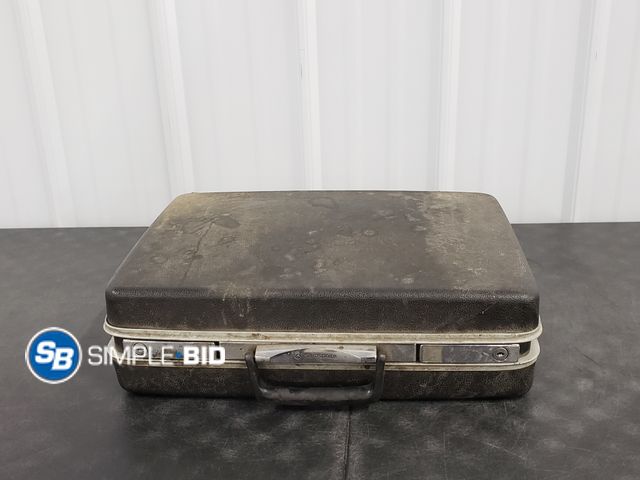 Lot 58-30718 - Samsonite Lockable Case