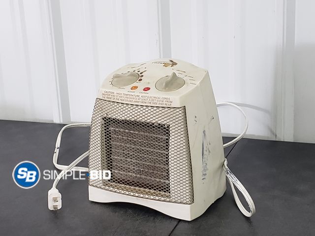 Lot 58-68597 - Windmere Portable heater - Used - Works
