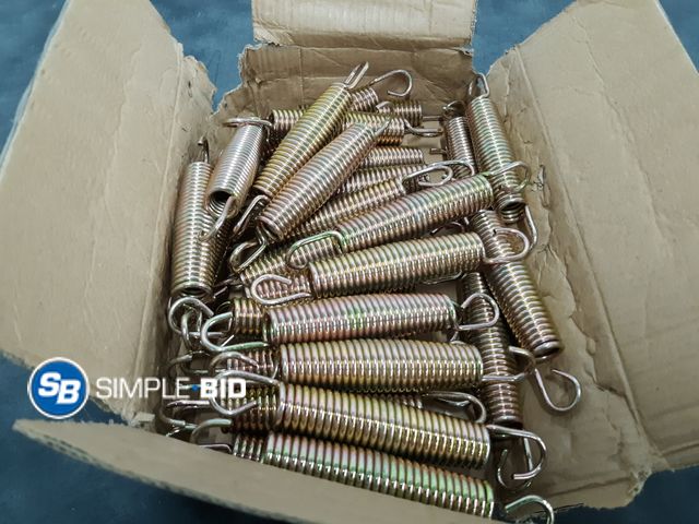 Lot 58-50221 - Box Full of Trampoline Springs 5.5/6.5 Inch Heavy Duty Galvanized Steel - appears unused
