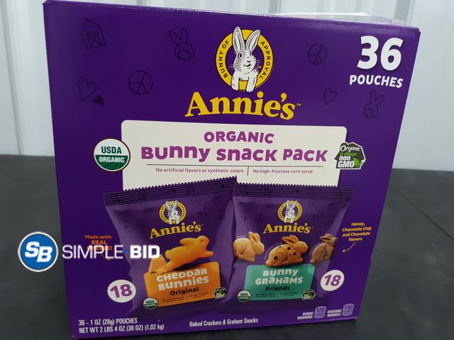 Lot 58-30984 - ANNIE'S Organic BUNNY Snack pack - Cheddar bunnies - bunny Grahams - 36 pouches - unopened - mostly ...