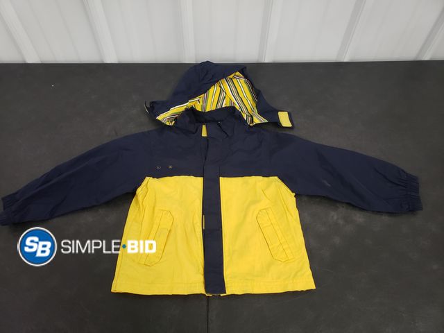 Lot 58-41285 - BOYS! lightweight jacket - SIZE 4T - in good condition