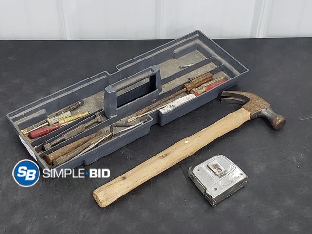 Lot 58-72881 - Plastic Tray With Various Tools