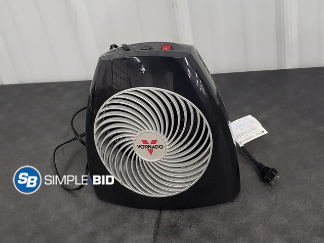 Lot 58-57601 - Vornado Heater