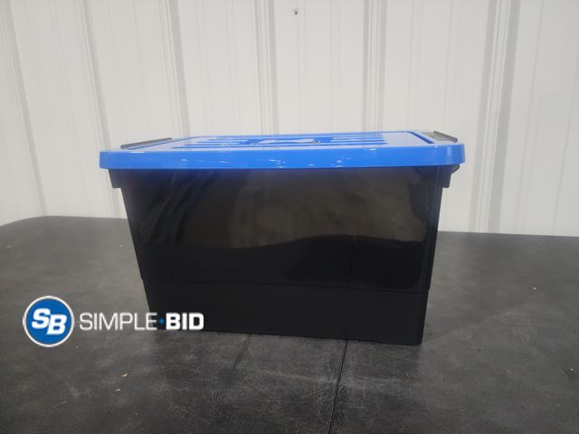 Lot 58-26585 - New AREYZIN Plastic Storage Bin With Lid - Great for storing all of your items