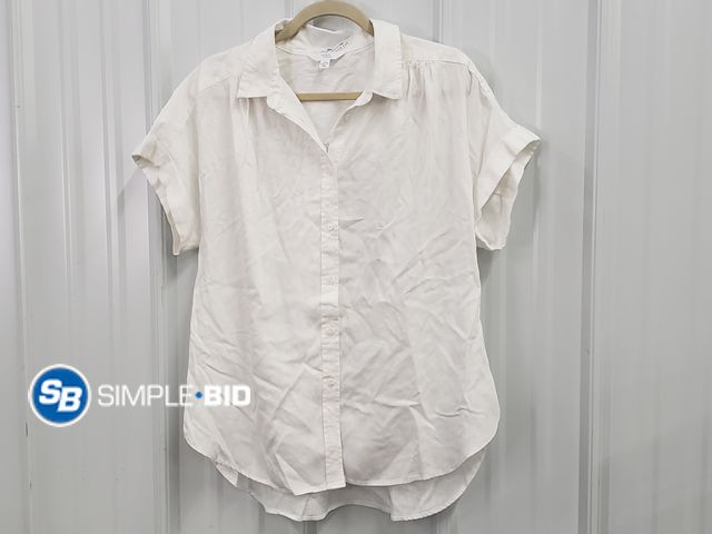 Lot 58-70616 - Time &amp; Tru Ladies White Button Down Shirt - Size Large - Appears Unused
