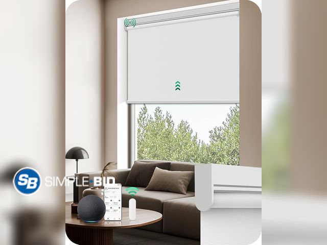 Lot 58-76156 - New Smart Window Roller Shade - 31" x 72"