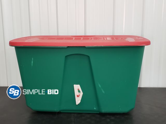Lot 58-67900 - Homz 32 Gallon Storage tote - with lid - used but in good condition