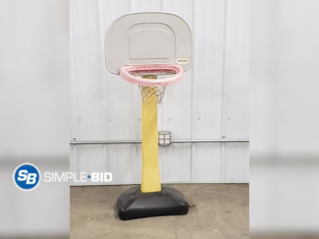 Lot 58-75409 - Plastic Little Tikes Basket Ball Hoop