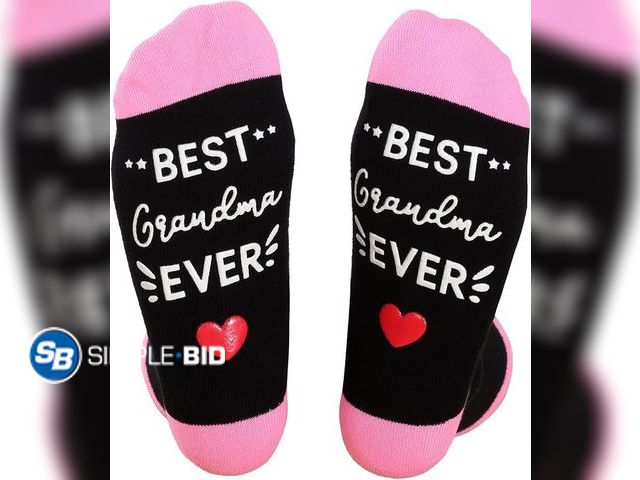 Lot 58-80855 - New BEST GRANDMA ever Socks - Great for Stocking stuffers, I love you gifts, and more