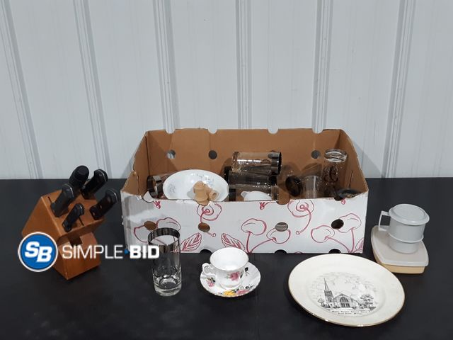 Lot 58-34891 - Box of Misc Housewares - Knife Set, Glasses, Bowls and more