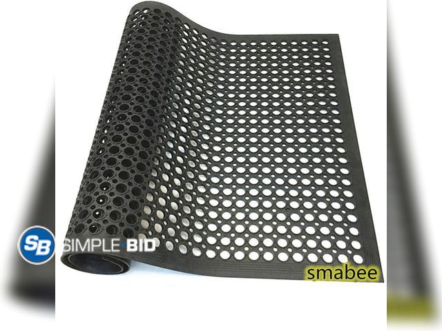 Lot 58-75969 - New smabee Anti-Fatigue Non-Slip Rubber Floor Mat Heavy Duty Mats 36"x60" for Outdoor Restaurant Kit...