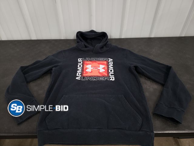 Lot 58-59514 - Under Armour Youth Sweathshirt - Youth XL - Used