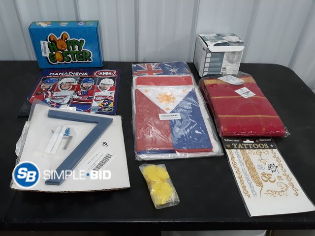 Lot 58-33165 - BOX of small amazon items - various of items - unused