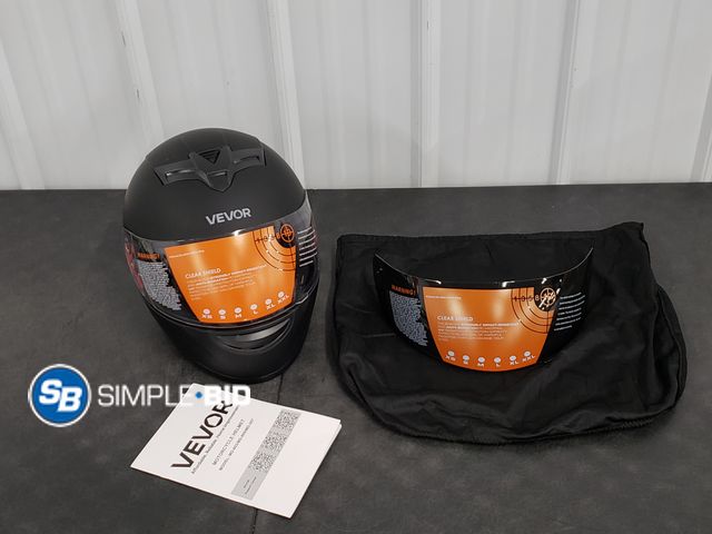 Lot 58-68920 - New VEVOR  Full Face Motorcycle Helmet DOT Approved, Dual Visor &amp; Interchangeable Lens, Smart St...