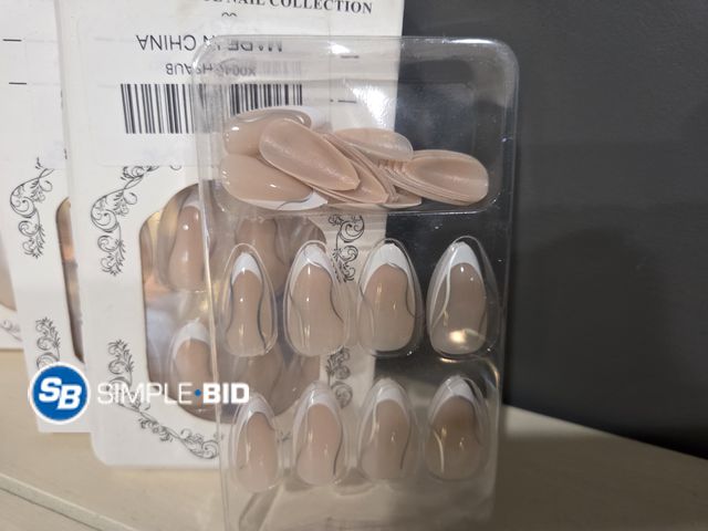 Lot 58-69118 - Lot of (3) New Press on Nails - 24 pieces in each box