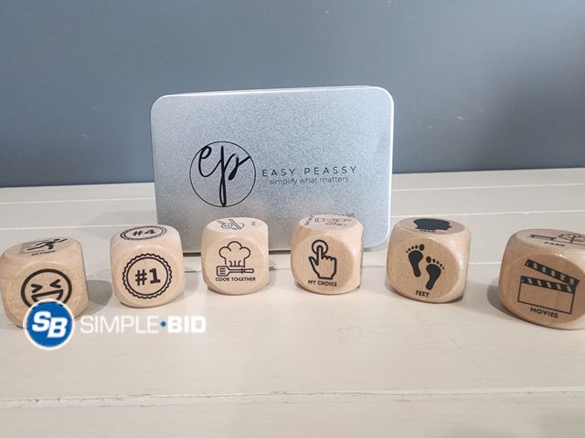 Lot 58-28141 - New DATE NIGHT Couple Dice set -- set of 6 -- get creative with your dates