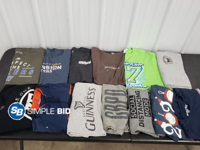Lot 58-77169 - Lot of (13) MEN'S T-shirts - variety of styles - mostly SIZE XL - used but in good condition