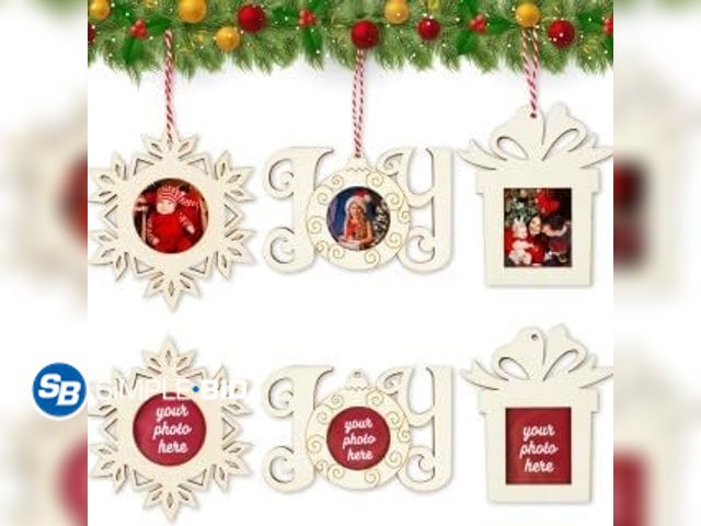 Lot 58-51230 - CHRISTMAS IN JULY! New Christmas Photo Ornaments, 6 Pieces Wooden Picture Frames Snowfakes Giftbox J...