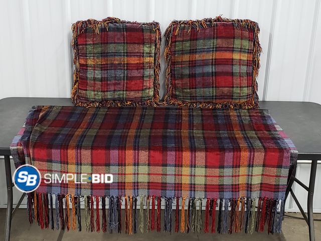 Lot 58-83086 - Lot of Matching Throw Blanket and Pillows - (2) 16" Pillows and (1) 50"x60" Throw - Very Soft, Light...