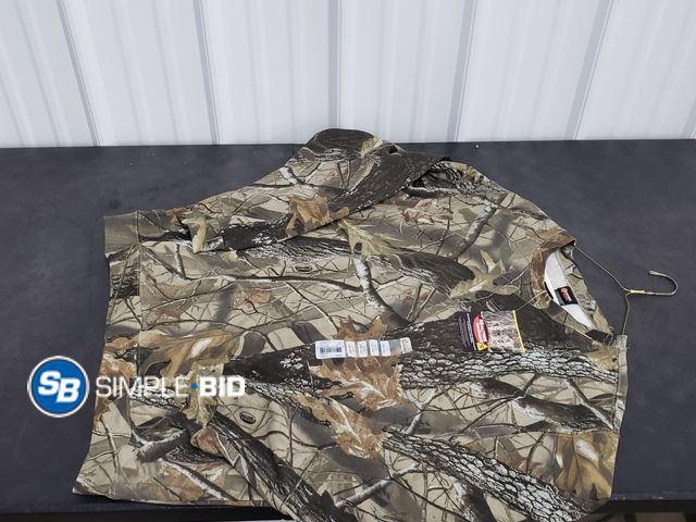 Lot 58-78200 - New Men's Outfitters Realtree Camo Long sleeve shirt - SIZE L