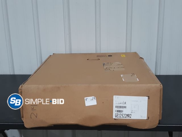 Lot 58-32646 - Dayton W/Sound Guard Stainless steel Sink GE12522MR2