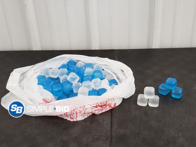Lot 58-74483 - Large lot of Plastic Ice Cubes