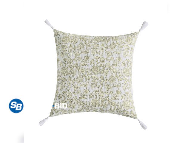 Lot 58-21619 - Lot of (2) New My Texas House 18" x 18" White Floral Block Print Cotton Waffle Decorative Pillow Cov...