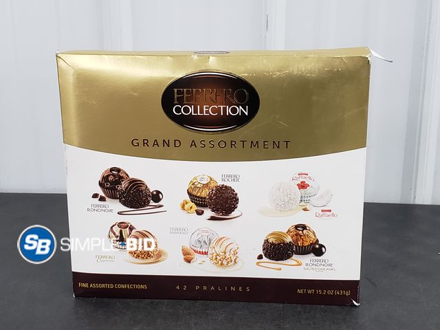 Lot 58-74431 - Ferrero Collection Grand Assortment 42 pralines - unopened - expired